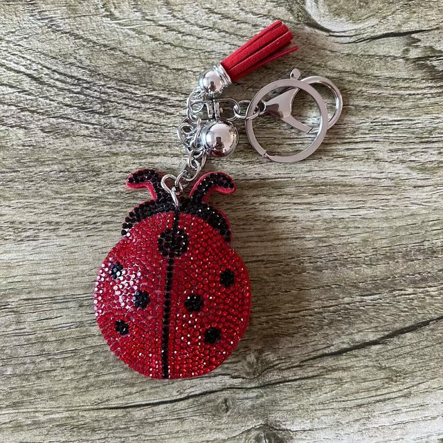 TEMU Sparkling Ladybug Crystal Keychain With - Stylish Metal Bag Charm For Women And Men, Elegant Accessory Jewelry, Stylish Key Organizer | Elegant Keychain | Metal Keychain, Cute Keychain