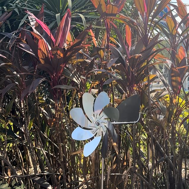 TEMU 1pc Stainless Steel Rotating Windmill Outdoor Lawn Stake Decoration, Swivels With