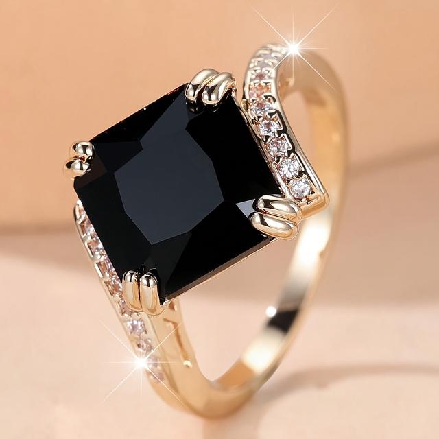 TEMU Luxury And Fashionable Black Synthetic Zirconia Ring For Women With Personality, Suitable For Banquets And