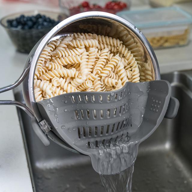 TEMU 1pc Clip On Strainer For All Pots And Pans | Plastic Pasta Strainer Clip On Food Strainer For Meat Vegetables Fruit Kitchen Colander By Aberzey