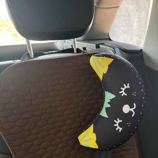 TEMU Car Seat Belt Shoulder Pad Car Neck Pillow Sleeping Pillow Car Sleeping Artifact Neck Protection Crescent U-shaped Pillow