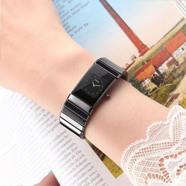 TEMU OUPAI Quadratisches Damenuhrwerk mit rechteckigem Zifferblatt, hergestellt aus schwarzem Keramik, Quarzwerk Armband für Damen, , lässig und vielseitig, perfekt für alltägliche Anlässe