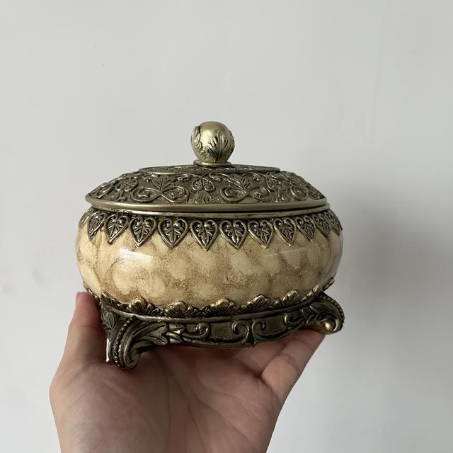 TEMU Caixa de Armazenamento de Joias com Padrão Vintage Europeu, uma Peça Decorativa Que o Charme Clássico e a Estética da Doméstica
