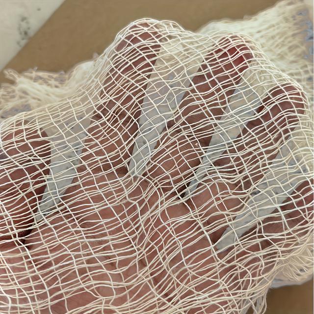 TEMU Zimmerdeko Schwarzes Mesh-Tüll Zerfetztes Spukhaus Hängeornament für Halloween-Partydekoration, Schwarz-Weißes Karostoff