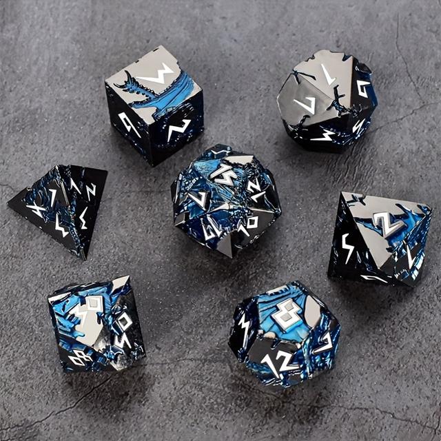 TEMU Juego de 7 dados de azul de metal de dos colores, dados multifacéticos agrietados de dos colores, adecuados para RPG, DND, juegos de mesa y juegos , regalo de Navidad, Acción de Gracias y