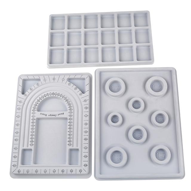 TEMU Sada 3 podnosů na šperky, určená pro korálky na náhrdelníky a náramky, včetně nástrojů pro výrobu šperků a měřicího podnosu s tabulkou velikostí pro vystavení korálků a doplňků