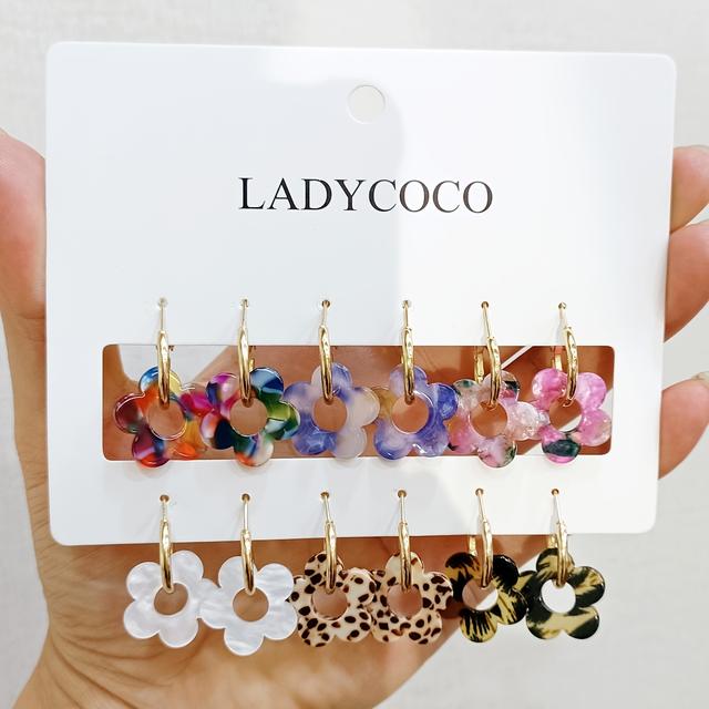 TEMU 6 Paar modische und süße fünfblättrige Ohrstecker Set Damenohrringe Bestes Geschenk für Freunde