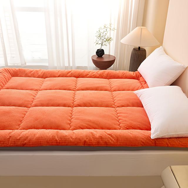 TEMU The 1pc Mattress Features A Brushed Stripe Velvet Fabric With A Unique Striped Texture That A Layered, Textured Feel. The Provides Comfortable . With High- Filling Material, The Mattress Offers