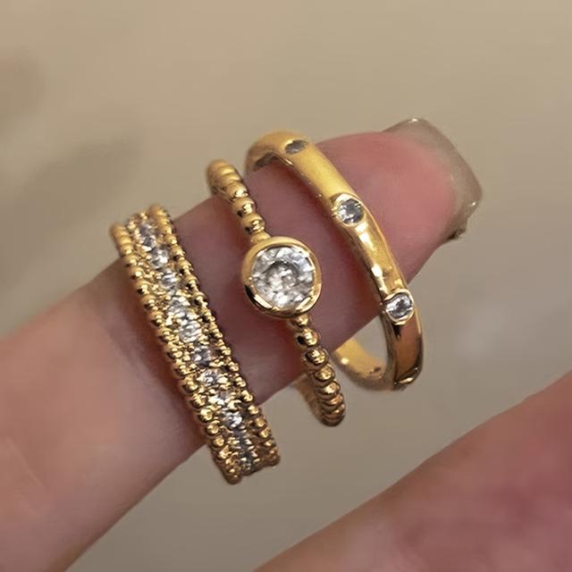 TEMU A Set Of 3 Elegant And High-end Stacked Rings For Women, Featuring Synthetic Zirconia, Perfect For Parties, Gatherings, And Festive Occasions, Made Of Copper