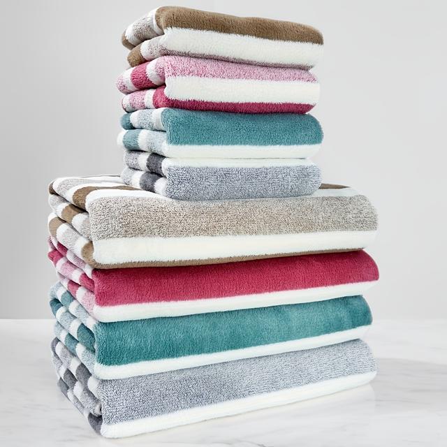 TEMU 8-teiliges Set mit 4 Handtüchern und 4 Badetüchern, hergestellt aus dickem Korallenfleece mit breiten Streifen für erhöhte Absorption.