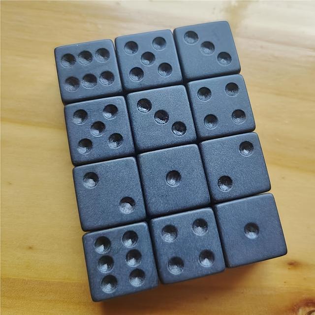 TEMU 12db Klasszikus 16mm Matt Fekete Játékkocka 6 oldalú