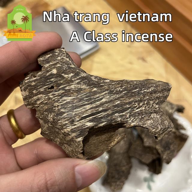 TEMU 5g/10g خشب عود من Nha ، الفيتنامي. مصنوع من مواد خام طبيعية، عالي في الزيت. ذو نكهة رائعة. مثالي لعيد الشكر، رمضان، والمجتمعات الأخرى.