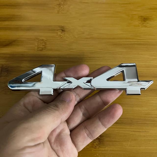 TEMU 1pc 1pcs 1pc 1pcs 1pc Off-Road Vehicle Badge - Heavy-Duty Fit for Car Door Sides, Bed, Hatch - Metal SUV/ Emblem