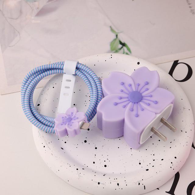 TEMU Protector de cable con diseño encantador de begonia con y melocotón para cargador de iPhone, protector de cable de silicona suave, compatible con adaptador de iPhone de 20W