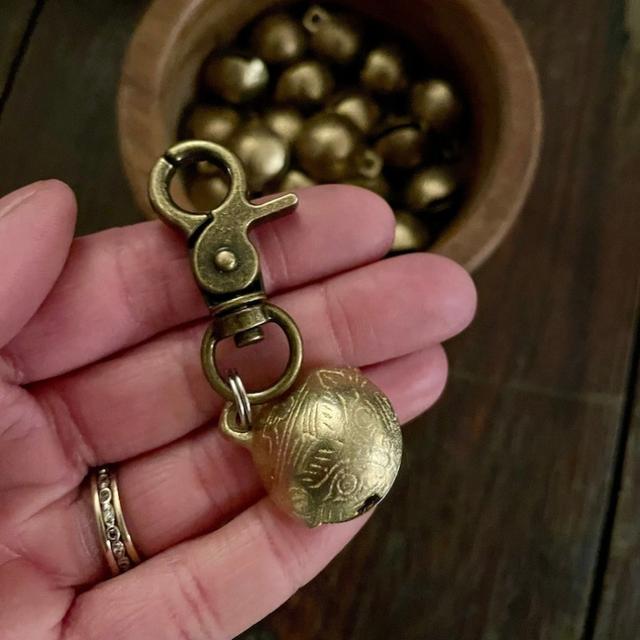 TEMU 1pc Of Pet Collar Bell - Bronze Bell - Hiking Dog Alert Bell - Bear Bell, Without Battery