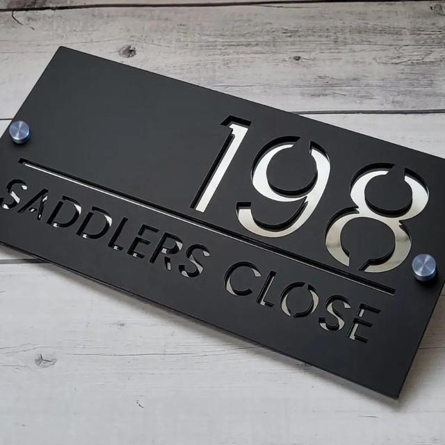 TEMU Modern Large-size Personalized Custom Acrylic Door Number Plate, Outdoor Address Name Engraving Wall House Plaque, Customizable Text, Equipped With Mounting Screws