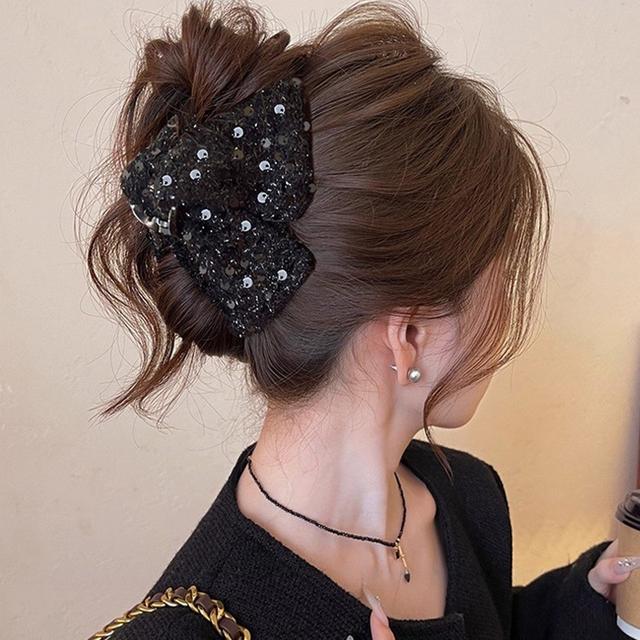 TEMU 새로운 삼각 아크릴 스팽글 헤어 클립, 스타일리시 여성용 헤어 액세서리, 대형 상어 클립, 미끄럼 방지 디자인, 일상복 및 파티 행사에 적합