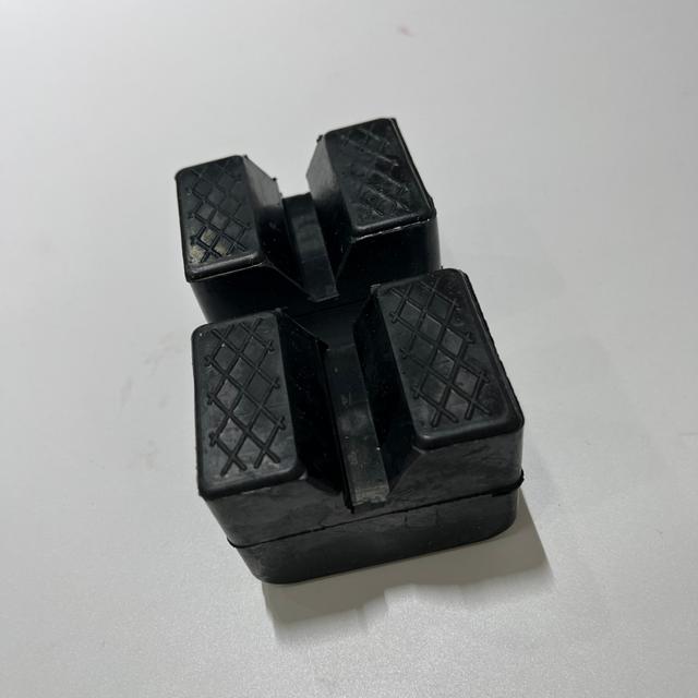 TEMU 2 Jack Pads, Car Seat Cushions, Rubber Brackets, Protectors, Slotted Adapters, Cushion Blocks