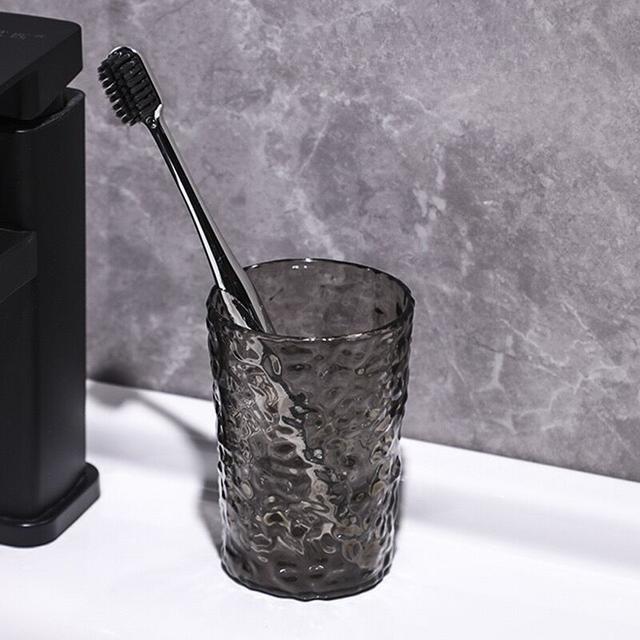 TEMU Vaso de Baño con - Portacepillos y Taza para Helado Ondulante, Diseño Duradero e Irrompible Similar al Vidrio Ideal para , Organizador Moderno Para Ducha, Regalo (Compatibilizado Con Cepillos)