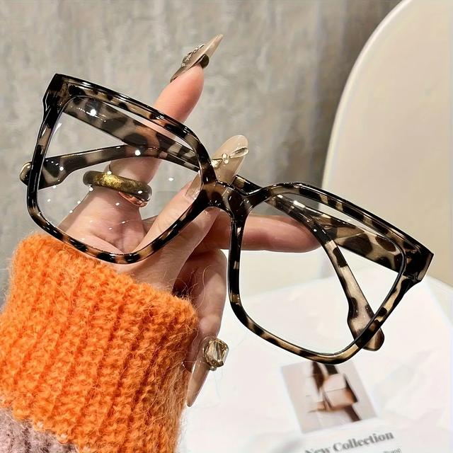 TEMU A Pair Of Large Square Transparent Glasses In Bohemian Style, Designed For Women, Featuring A Fashionable Leopard Print And Solid Colors, Made From Pc Polyester Material With A Design