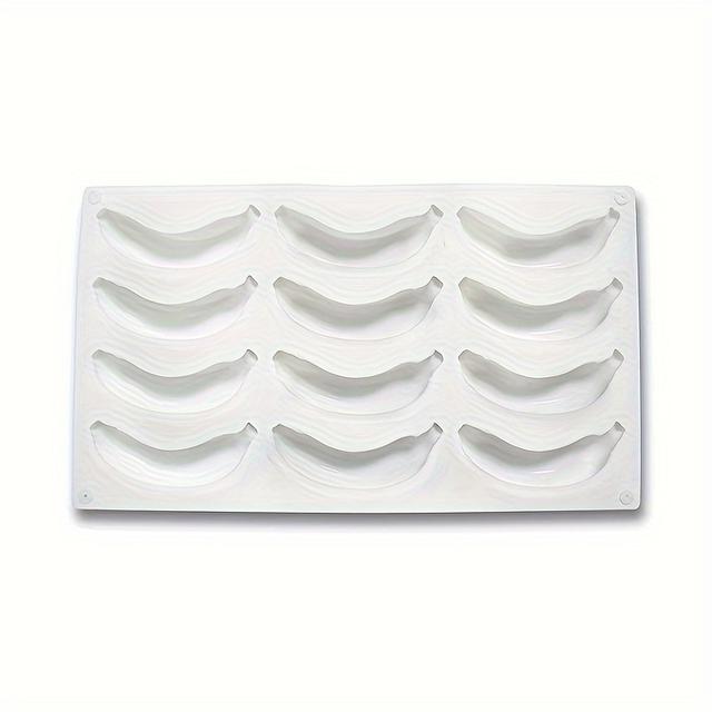 TEMU 1pc/3d Banana Shaped Silicone Mold - Perfect For Chocolate, Mousse, Ice Cream And Desserts - A Must Have For Kitchen And Restaurant B