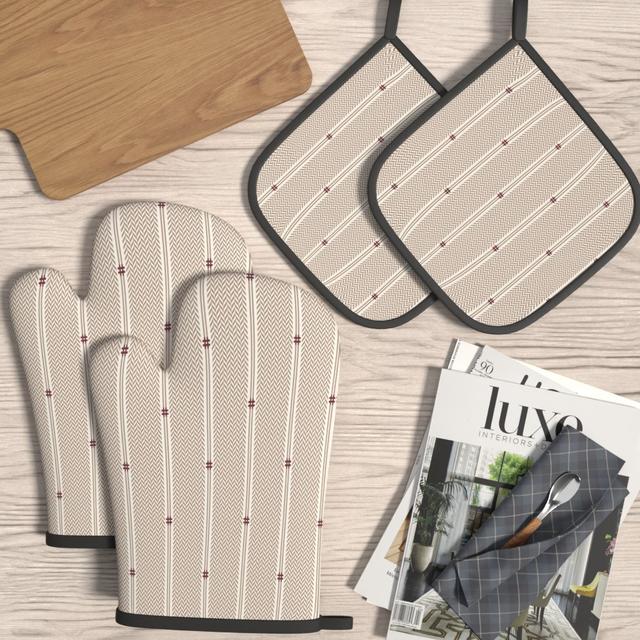 TEMU Of 4 Oven Mitts And Potholders Measuring 10.6 By 6.7 Inches, Featuring A -red Geometric Design. Heat-resistant Additions Are Perfect For Grilling, Cooking, Baking, Broiling, And Microwave Use