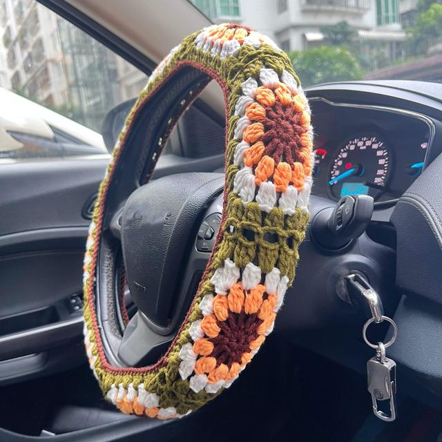 TEMU Crochet Sunflower Steering Wheel , Adorable Flower Seat Belt Cover For Ladies, Car