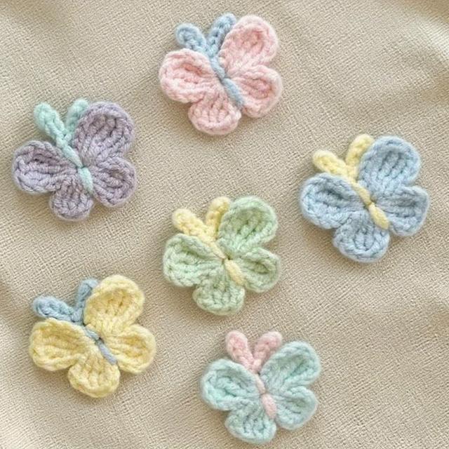 TEMU Set Of 6 Adorable Crochet Flowers, Perfect For Projects, Home Decor, Or As Gifts. Includes Wool Weaving Materials For Stylish Handmade Decorations