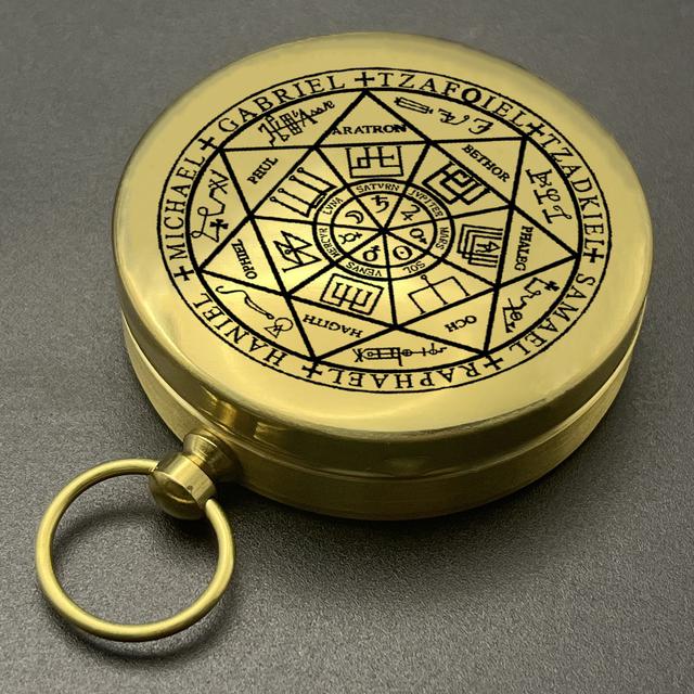 TEMU 1pc, " Graphics" Design, Car Compass, Classic Camping Compass, Portable And Durable, The For Gifts
