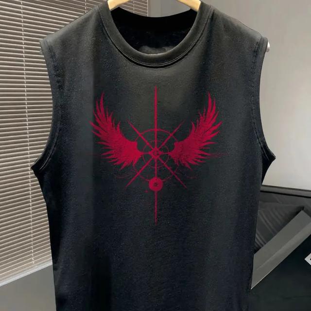 TEMU เสื้อกั๊กแขนกุดผู้ชายสำหรับฤดูร้อน ดีไซน์น้ำหนักเบาและระบายอากาศได้ดี ทรงลำลอง สไตล์อเนกประสงค์ พิมพ์ลายดอกไม้สีแดงง่ายๆ เหมาะสำหรับใส่เป็นชั้นเสื้อ