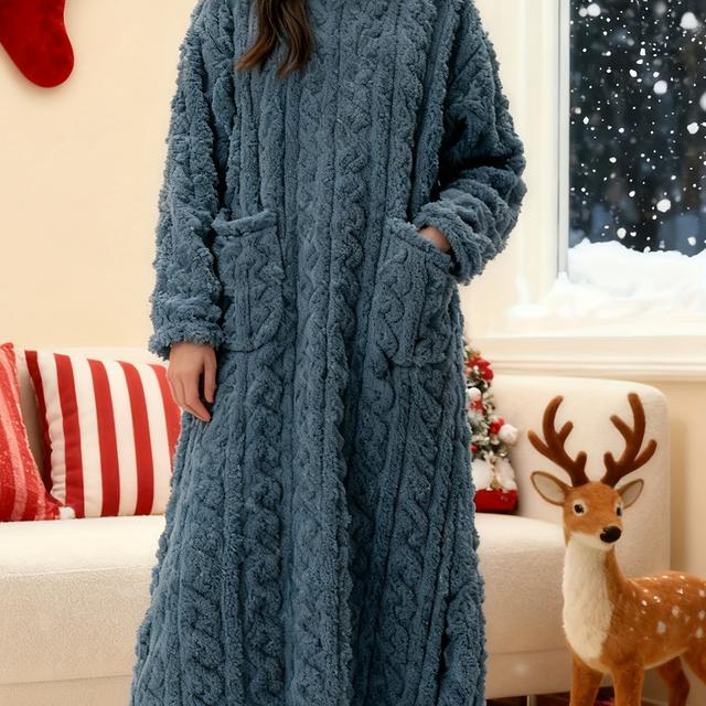 TEMU 케이블 텍스처가 있는 코랄 플러시 로브가 특징인 여성용 축제 의상. 긴 길이로 따뜻하고 편안한 홈웨어로 완벽합니다.