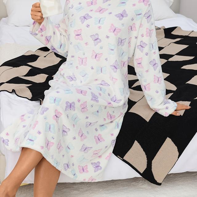 TEMU Flannel With Prints An Autumn Winter Essential Comfortable Warm Non Constricting Ideal For Home Relaxation Thick Fabric Locks In Heat Patterns Enhance Making Indoor