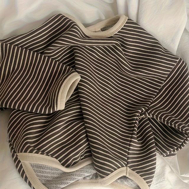 TEMU 2025 Spring/fall New Korean Stylish Loose Striped T-shirt For Boys And Girls, Versatile