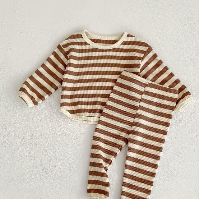 TEMU Frühlings- und Herbst-Babykleidung: -Karomuster Rundhals-Langarmshirt + Hose Zwei-Teile-Set, perfekt für draußen