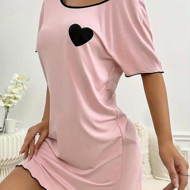 TEMU Chemise de nuit décontractée pour femmes avec cœur rouge découpé - Robe confortable à col rond, lavable en machine, pour et le détente, tissu , design ludique, convient à toutes les