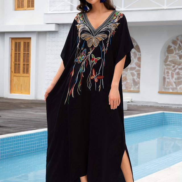 TEMU Plus Size - Plus Size - Women's Plus Size Kaftan Dress With Embroidery, Batwing Sleeves, And Side Splits For Boho Style, Model Q1703
