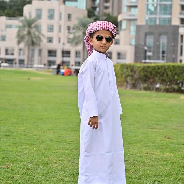 TEMU Boys' Traditional Arab Kaftan With Pockets - White Long Sleeve Robe For Boys, Loose Fit For Comfortable Movement, Ramadan, Birthdays, And Cultural Celebrations, Clothes