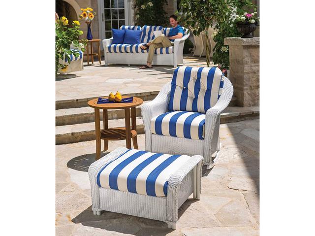 Lloyd Flanders Reflections Wicker Outdoor Lounge Set