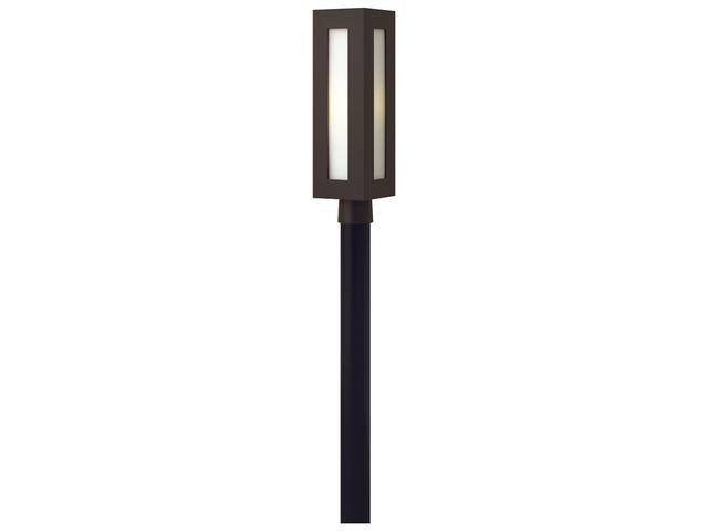 Hinkley Dorian Outdoor Post Light in Bronze