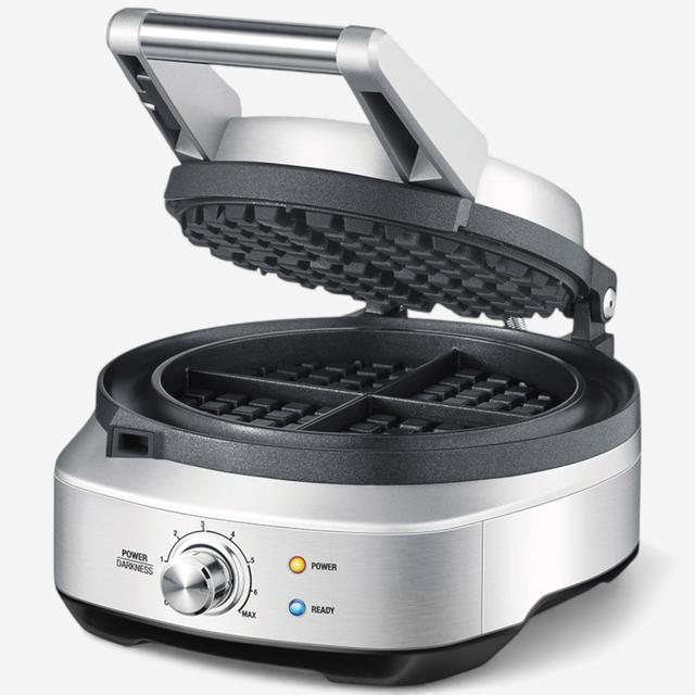 Breville No-Mess Waffle Maker | by TSC