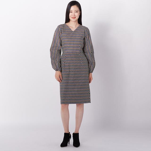 Kaela Kay Printed Dress | Style: Black Print | Size: 6 | by TSC