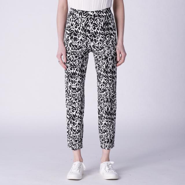 Wynnelayers Wynne Layers Flatter Fit Front Seam Narrow Ankle Pant | Style: Black Combo | Size: 6 | by TSC