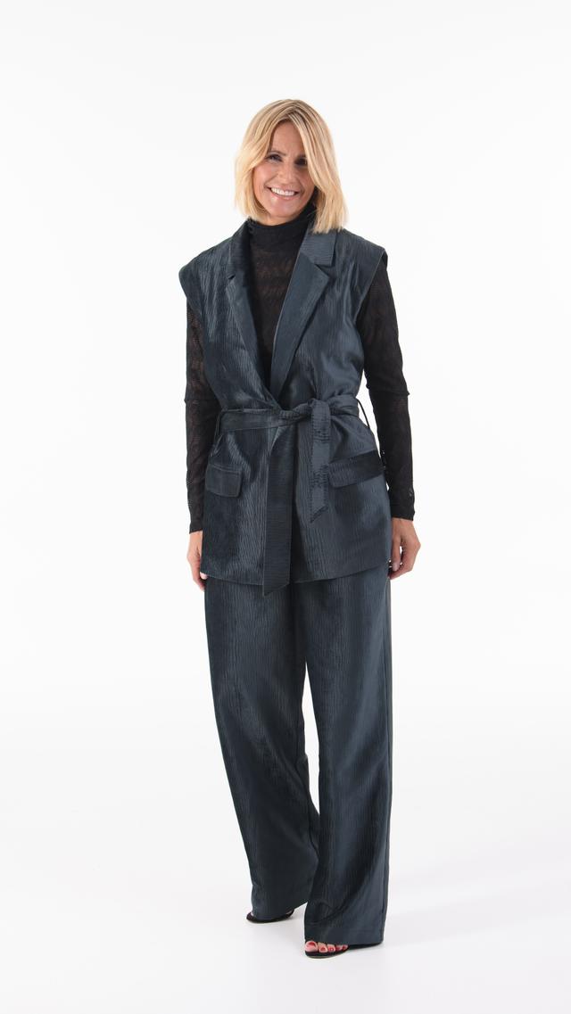 Modern Identity Sleeveless Belted Vest | Style: Dark Green | Size: Medium | by TSC