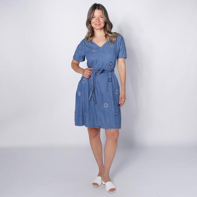 DG2 by Diane Gilman Split Sleeve Embroidered Dress | Style: Midtone | Size: Small | by TSC