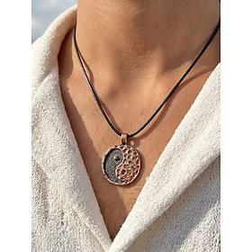 Men's Bohemian Alloy Pendant Necklace, Vintage Silver Tribal Layered Chain Jewelry for Summer Beach Vacation  Daily Casual Wear
