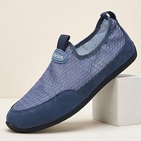 Men's Blue Slip-On Casual Sneakers Lightweight Breathable Comfort Walking Shoes Soft Knit Low Top Footwear for Daily Wear, Travel, Beachside Leisure and Weeken