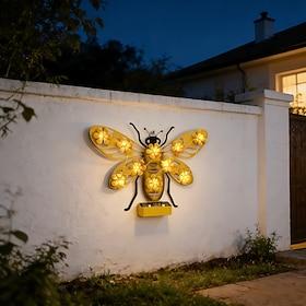 Metal Bee Outdoor Wall Decor with LED Solar Lights, Outdoor Fence Wall Art Decor, Gift for Mom Grandma Women Birthday Gardening, Hanging Decoration for Garden