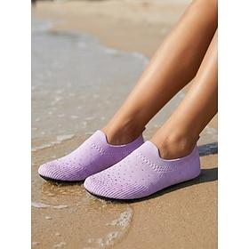 Lilla slip-on vandsko til kvinder i strik - let og åndbart fodtøj til strand, pool, yoga og vandaktiviteter fritidstøj