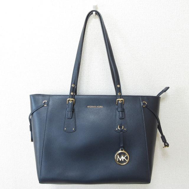 Michael Kors Navy Tote Bag (Pre-Owned)