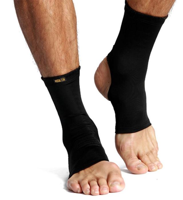 Insta Slim Men's Instant Recovery Compression Ankle Support Sleeves in Black (AL60021) | Size Large | HisRoom.com